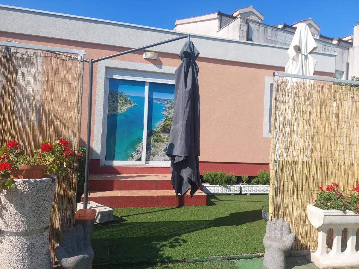 Apartmani Stobrec Сплит Екстериор снимка