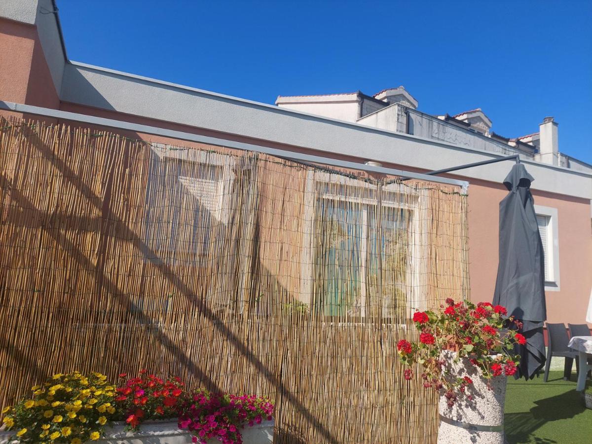 Apartmani Stobrec Сплит Екстериор снимка