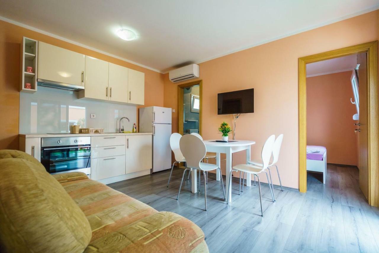 Apartmani Stobrec Сплит Екстериор снимка