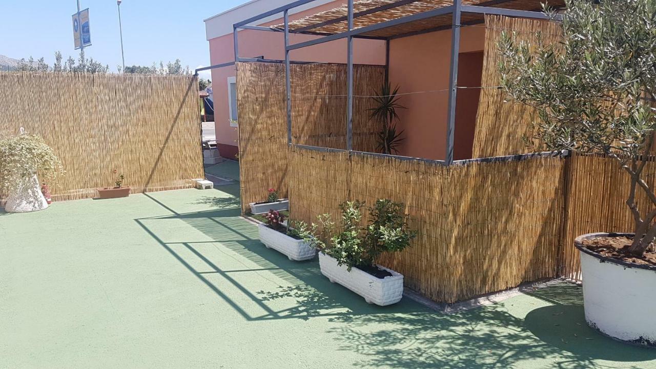 Apartmani Stobrec Сплит Екстериор снимка